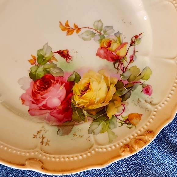 Antique China Plate with Pink & Yellow Roses - Picture 6 of 8